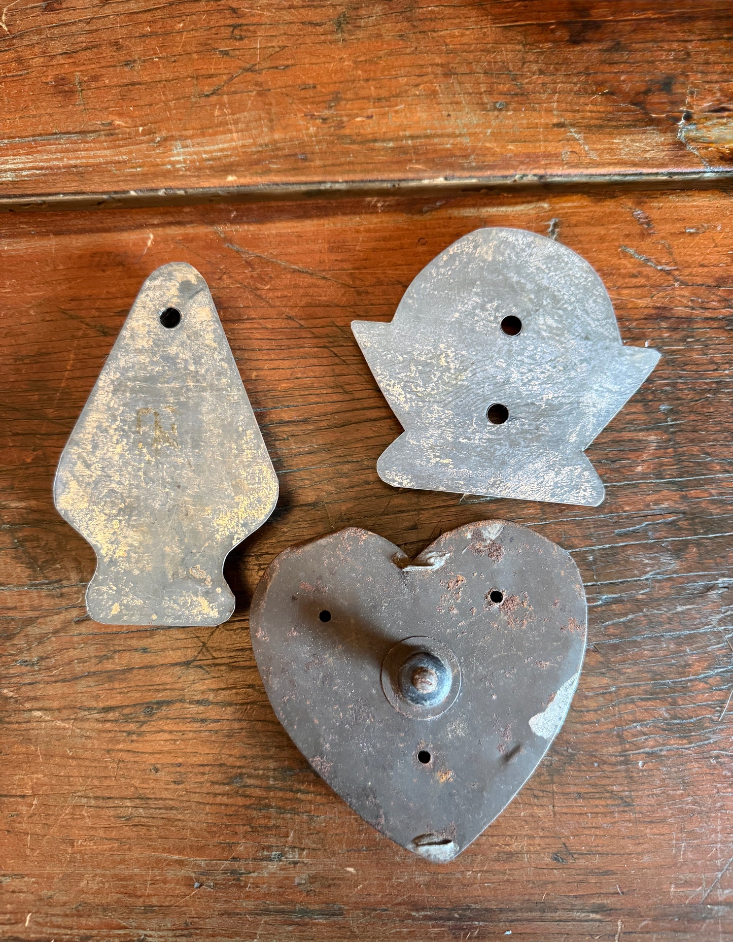 Set of 3 Early Pastry & Pie Cutters (Heart, Basket of Plenty & Spade/Arrowhead)