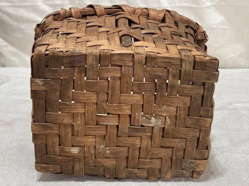 Small Hand-Woven Split Oak Basket