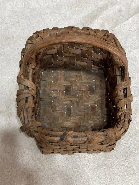 Small Hand-Woven Split Oak Basket