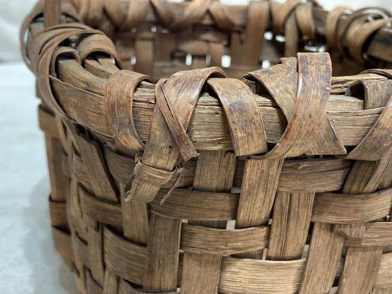 Small Hand-Woven Split Oak Basket