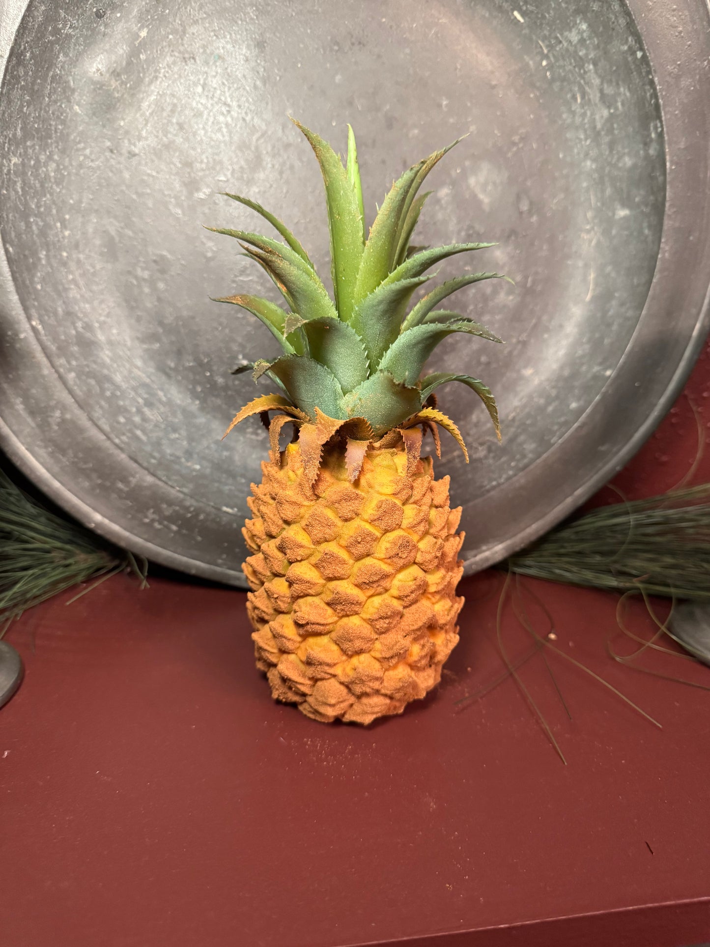 Colonial Pineapple Fruit Decoration