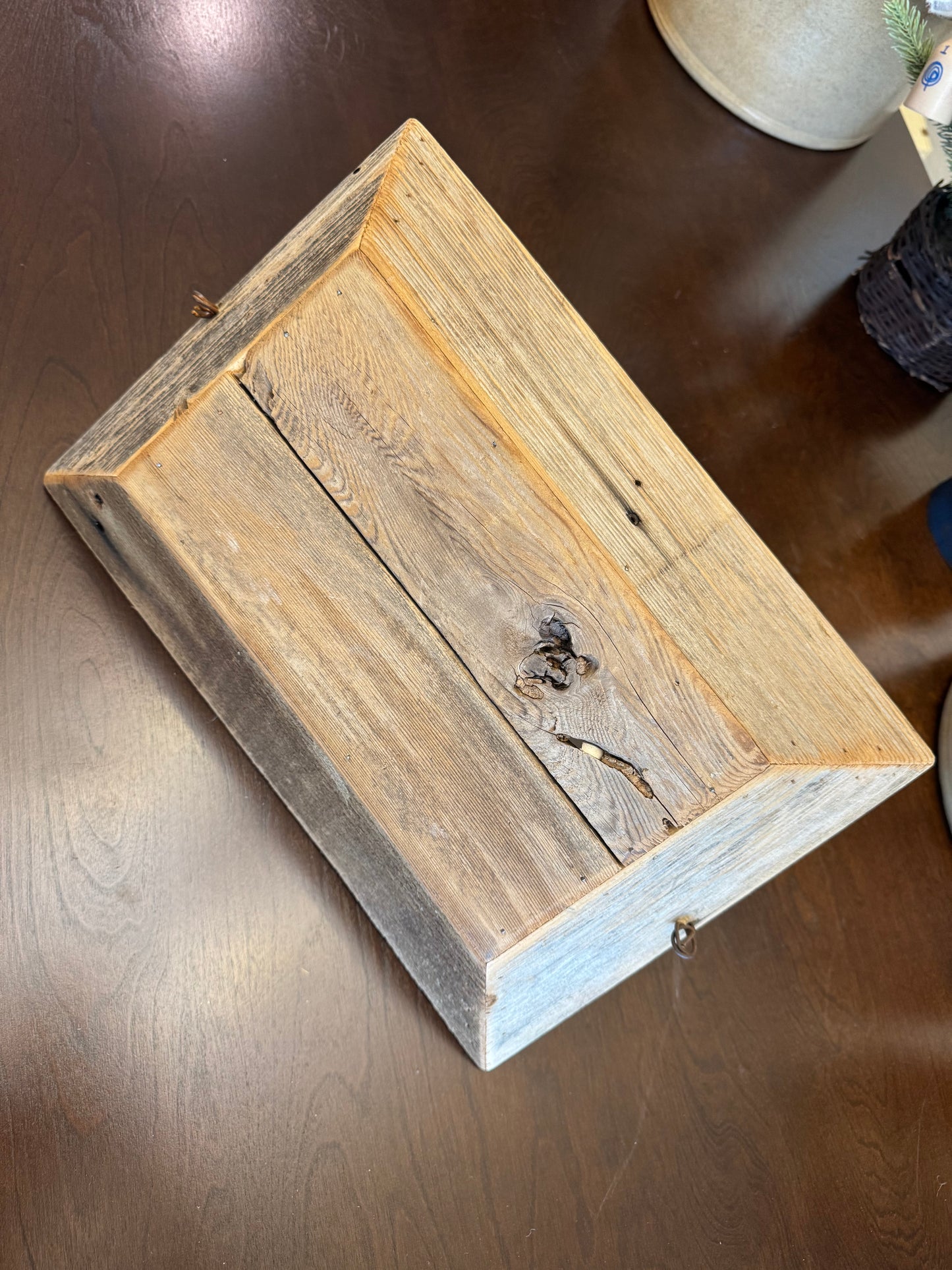 Handmade Primitive Make-Do Barnwood Tote/Trencher