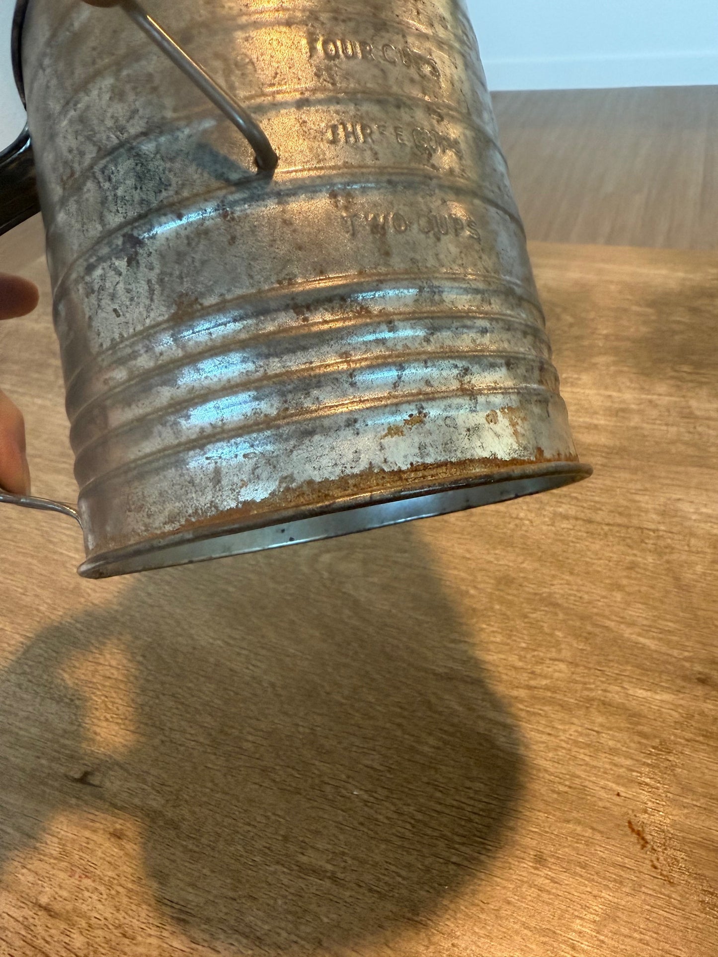 Bromwell's Sifter