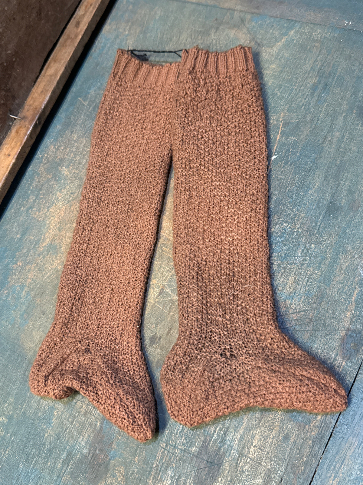 Early Child’s Wool Stockings -11”