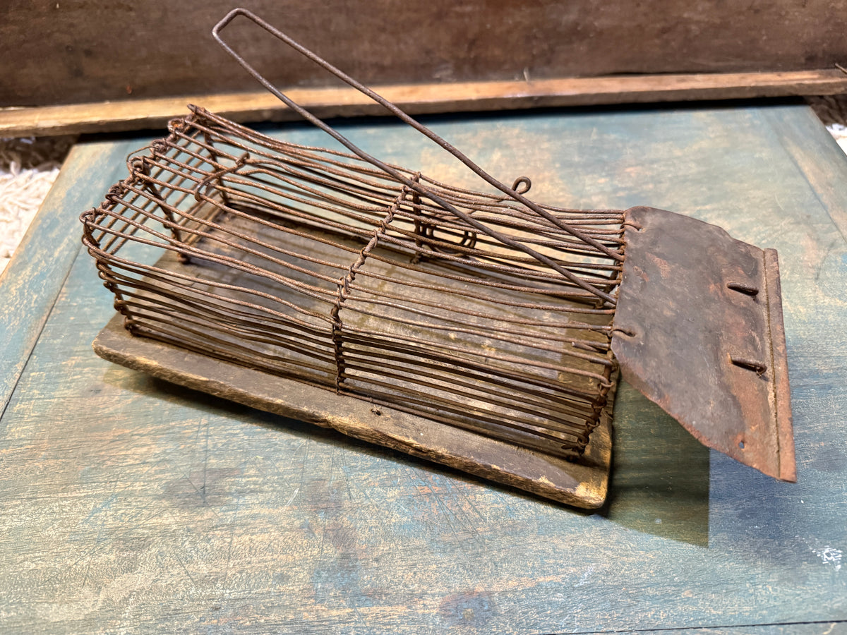Early Wire Mouse Trap