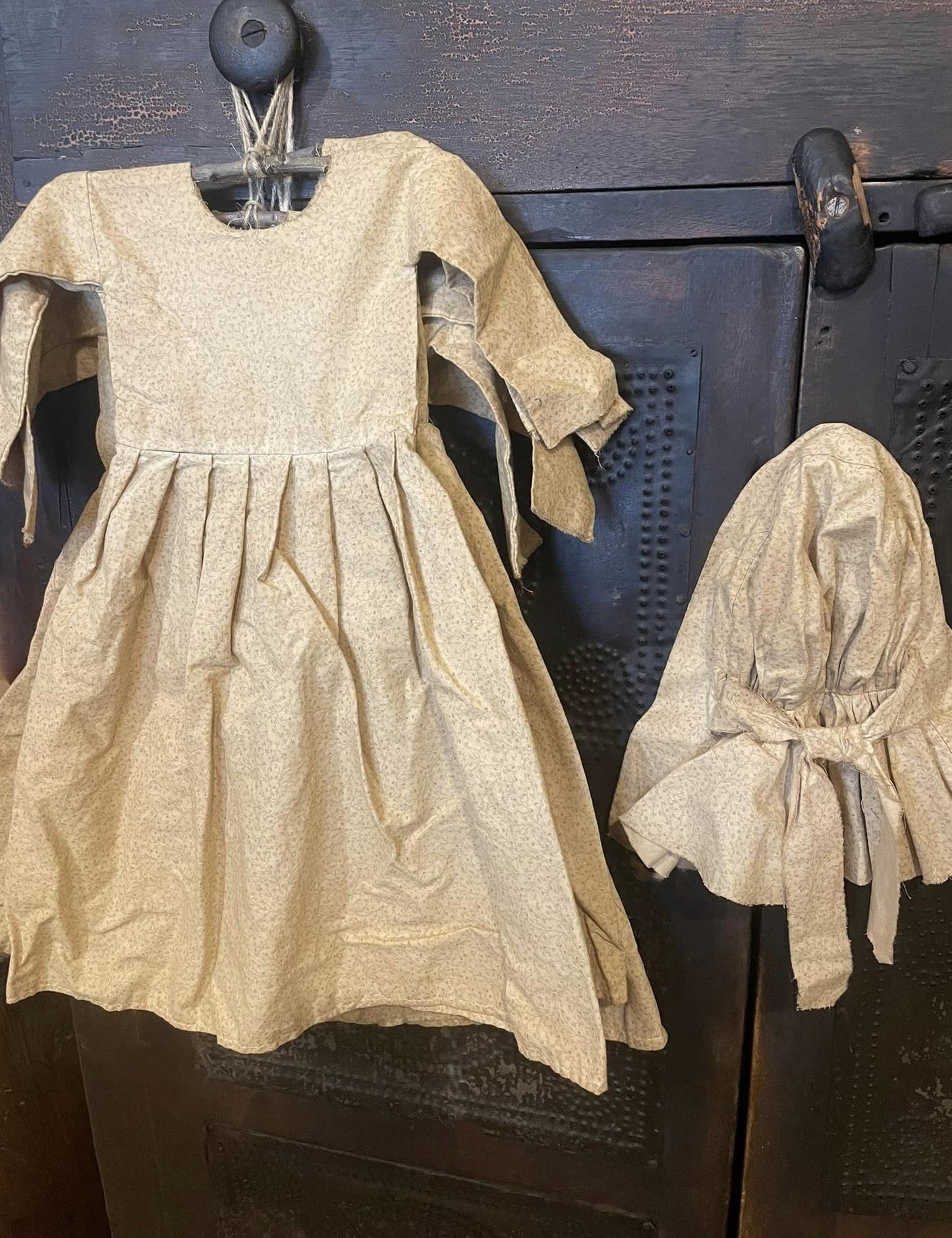 Prairie Dress and Bonnet - Tan Patterned