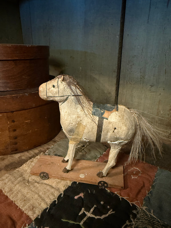 Early Horse Pull Toy – A Primitive Place