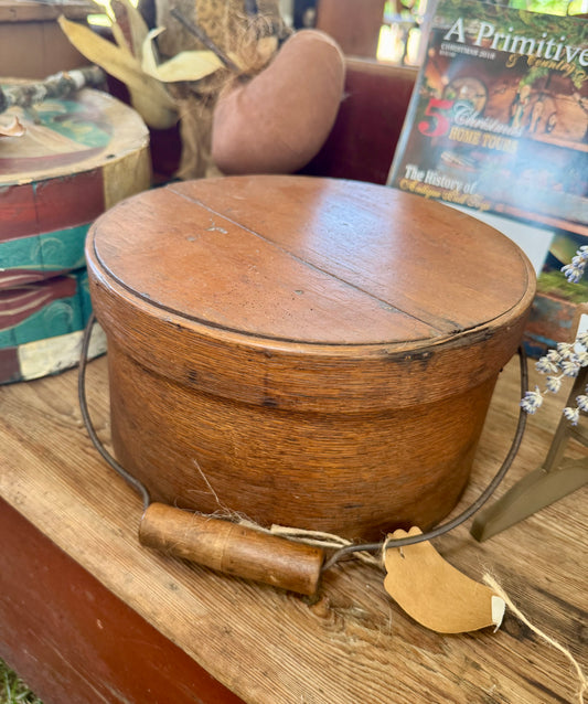 Early Bail Handle Pantry Box