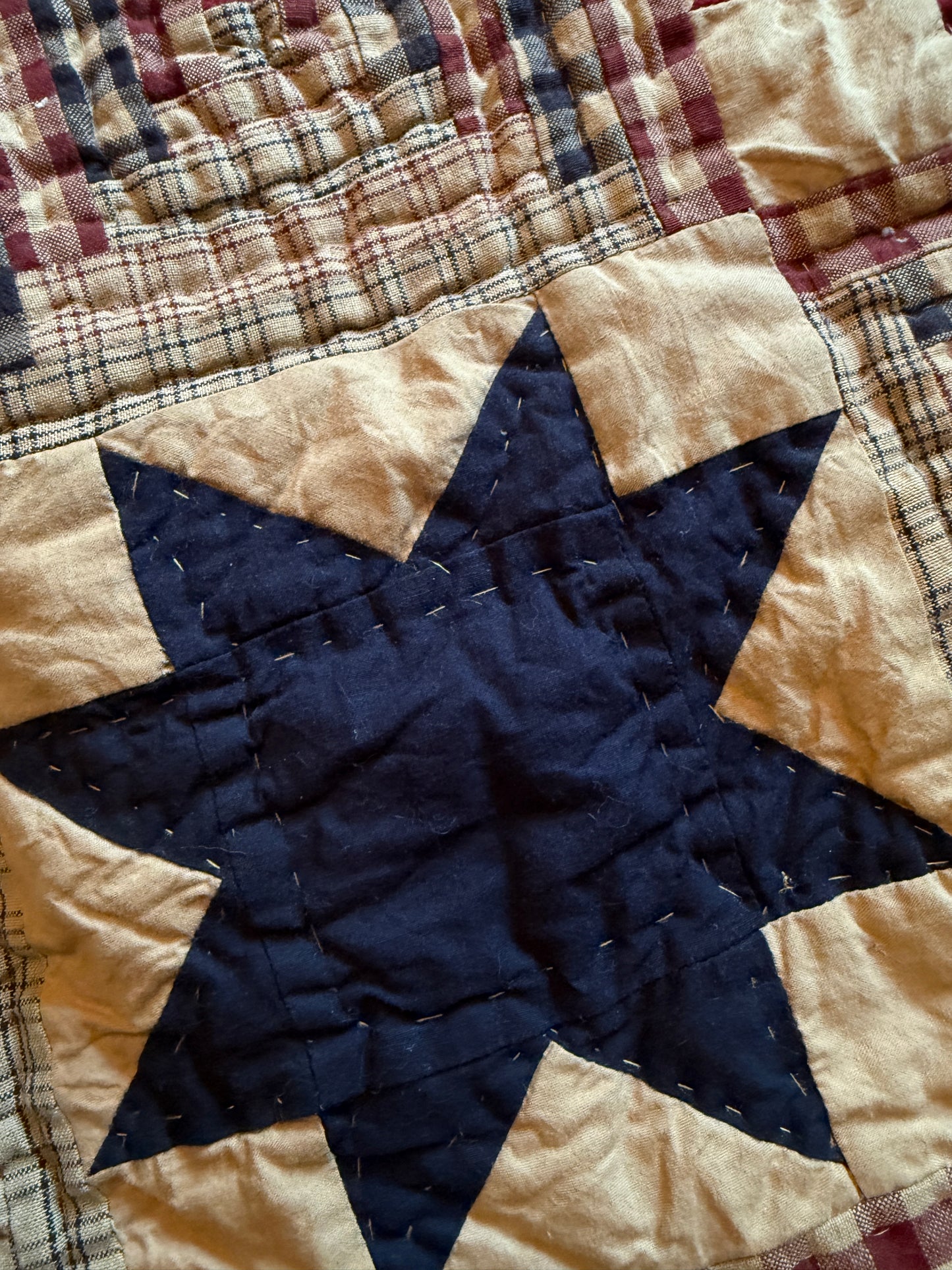 Antique Museum-Quality "Sawtooth Star" and "Log Cabin" Pattern Hand-Stitched Quilt