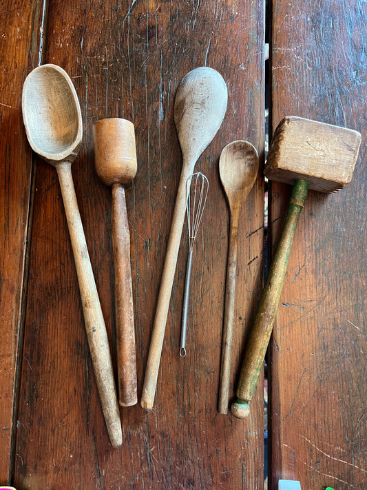 Set of 6 Wooden Spoons/Utensil - Lot C