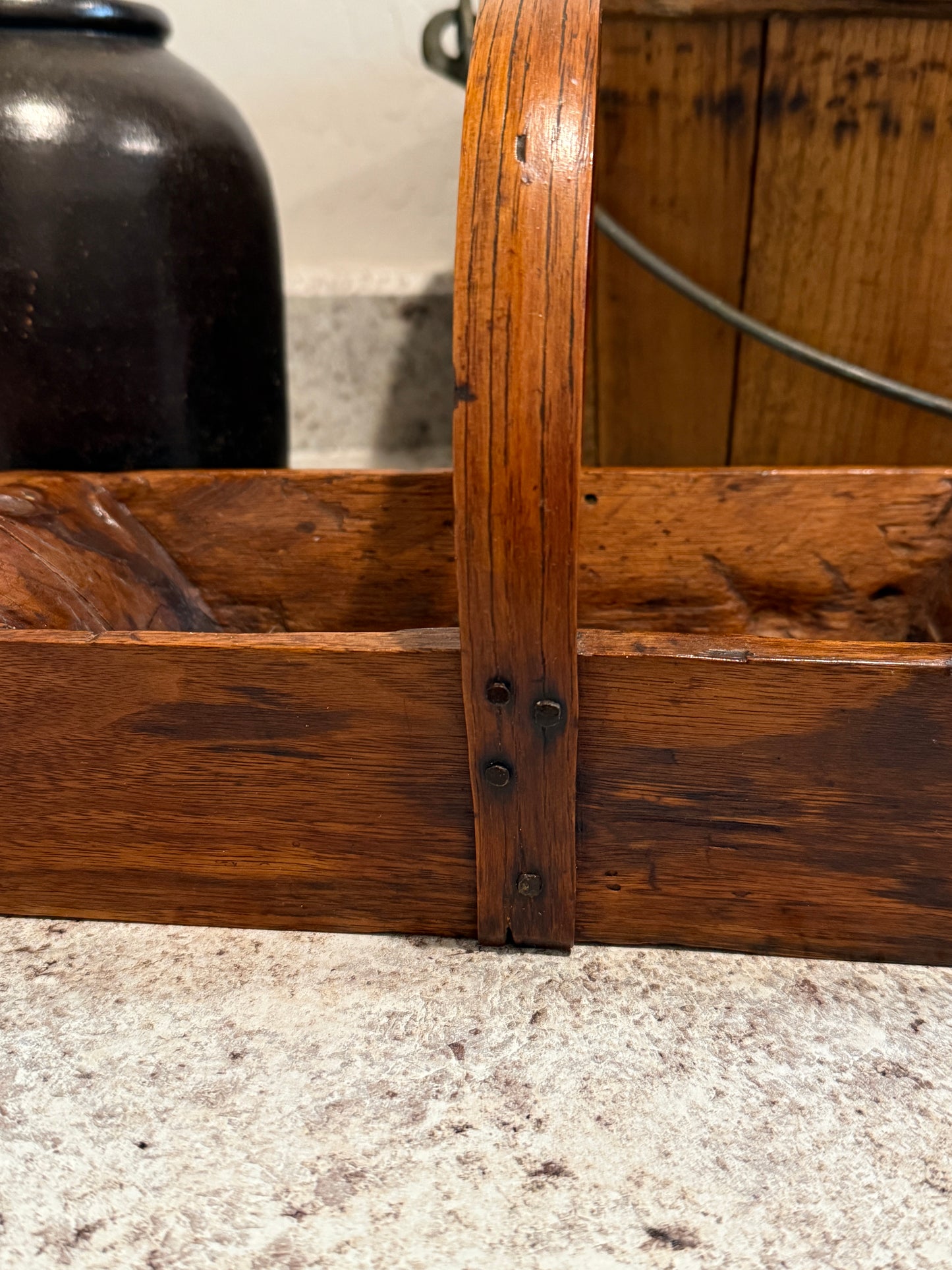 Early Trencher Carrier