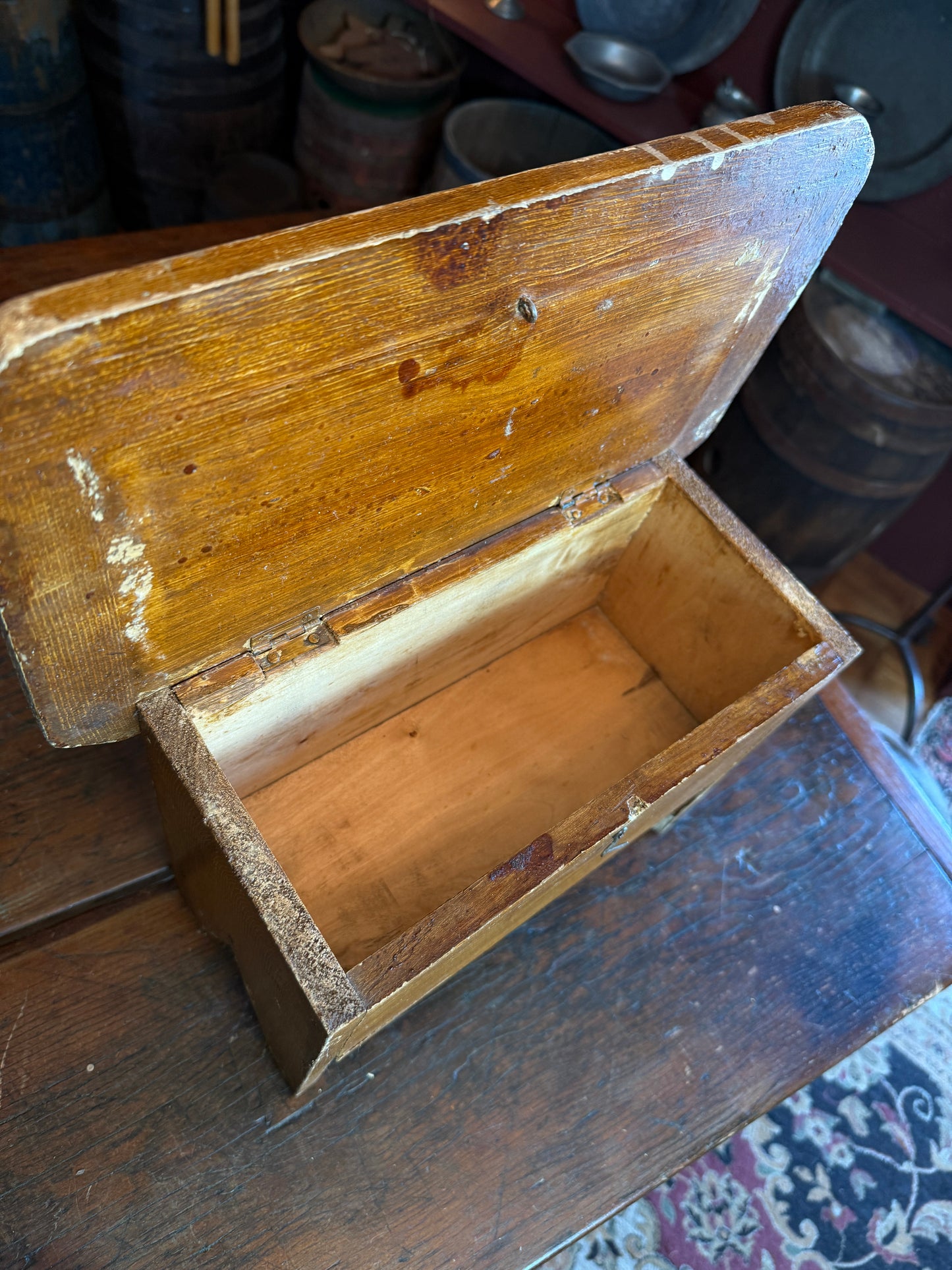 Late 1800s Flip-Top Cricket Stool/Chest