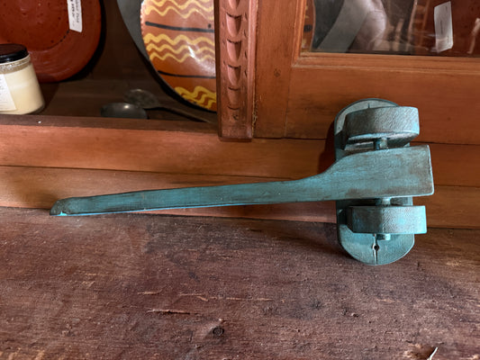 Hand Towel Holder in Blue