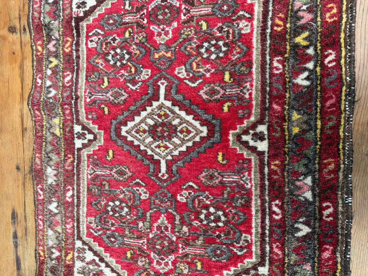 Oriental Rug - 28.5” x 45” (Estate of Mary Lou Stauffer)
