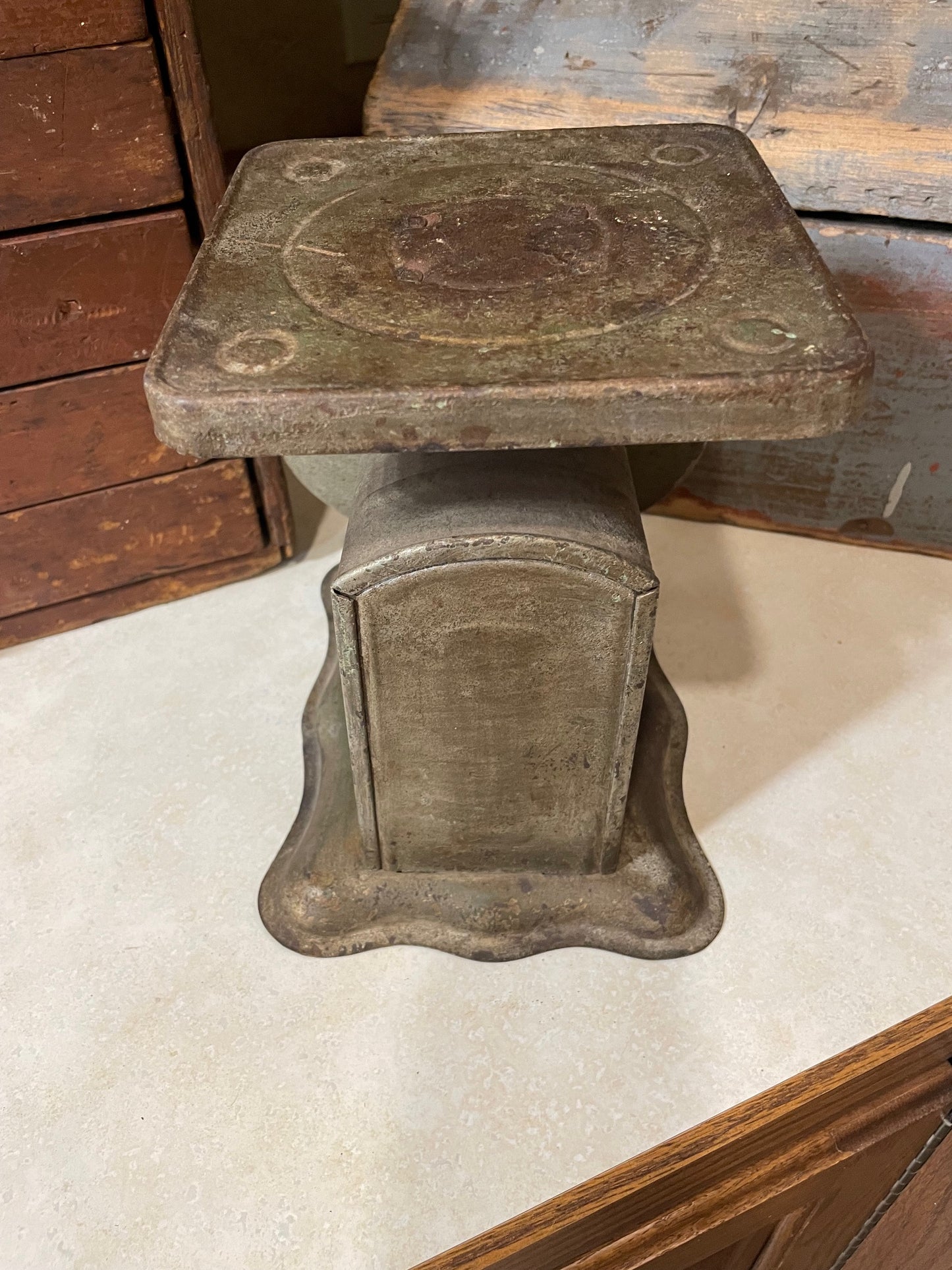 Farmhouse / Primitive Kitchen Scale