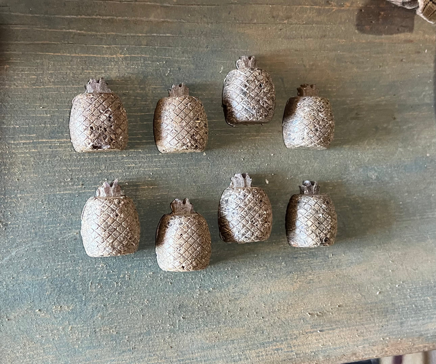 Set of 8 - Scented Wax Pineapples