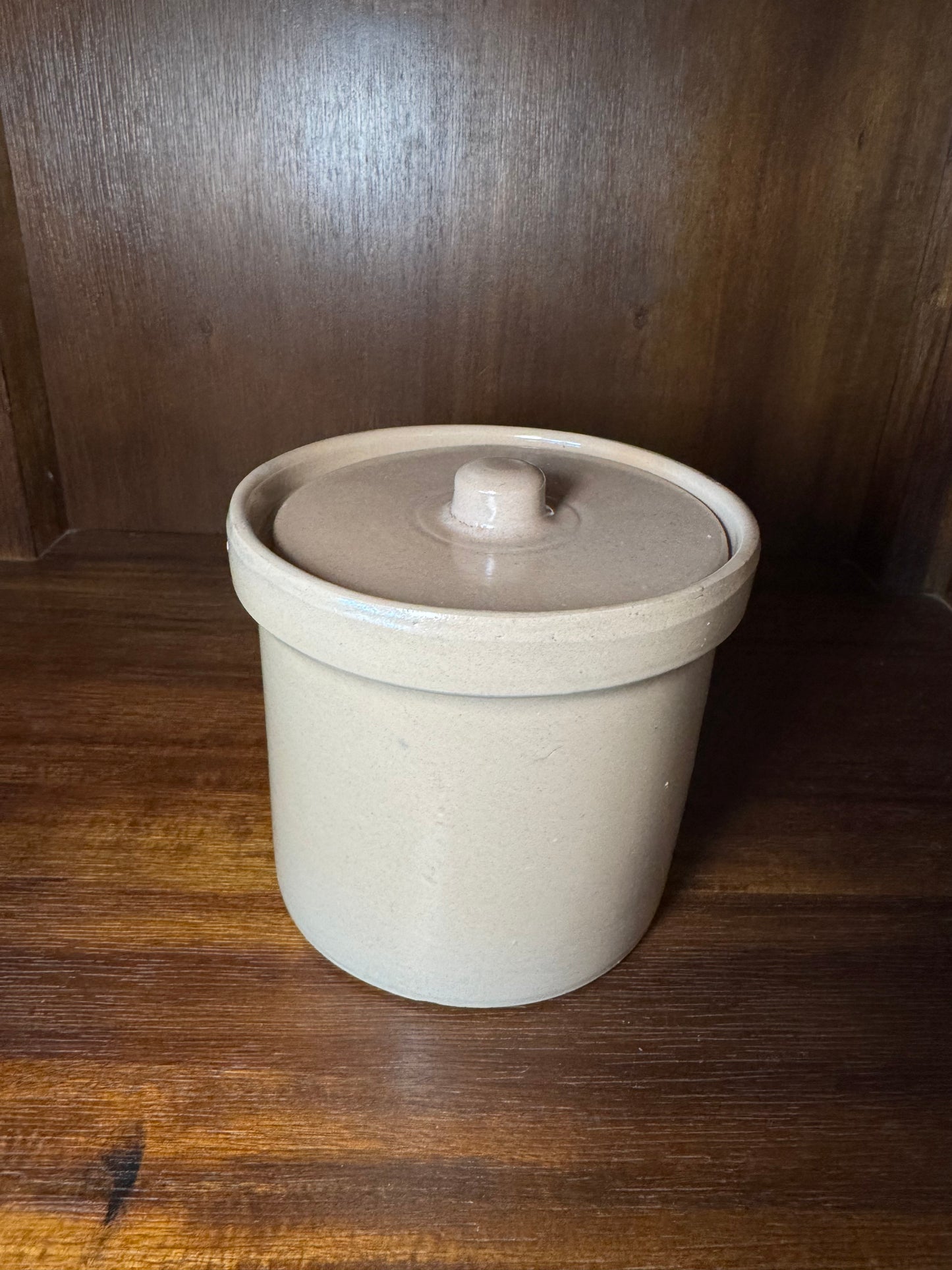 Stoneware Grease Crock with Lid