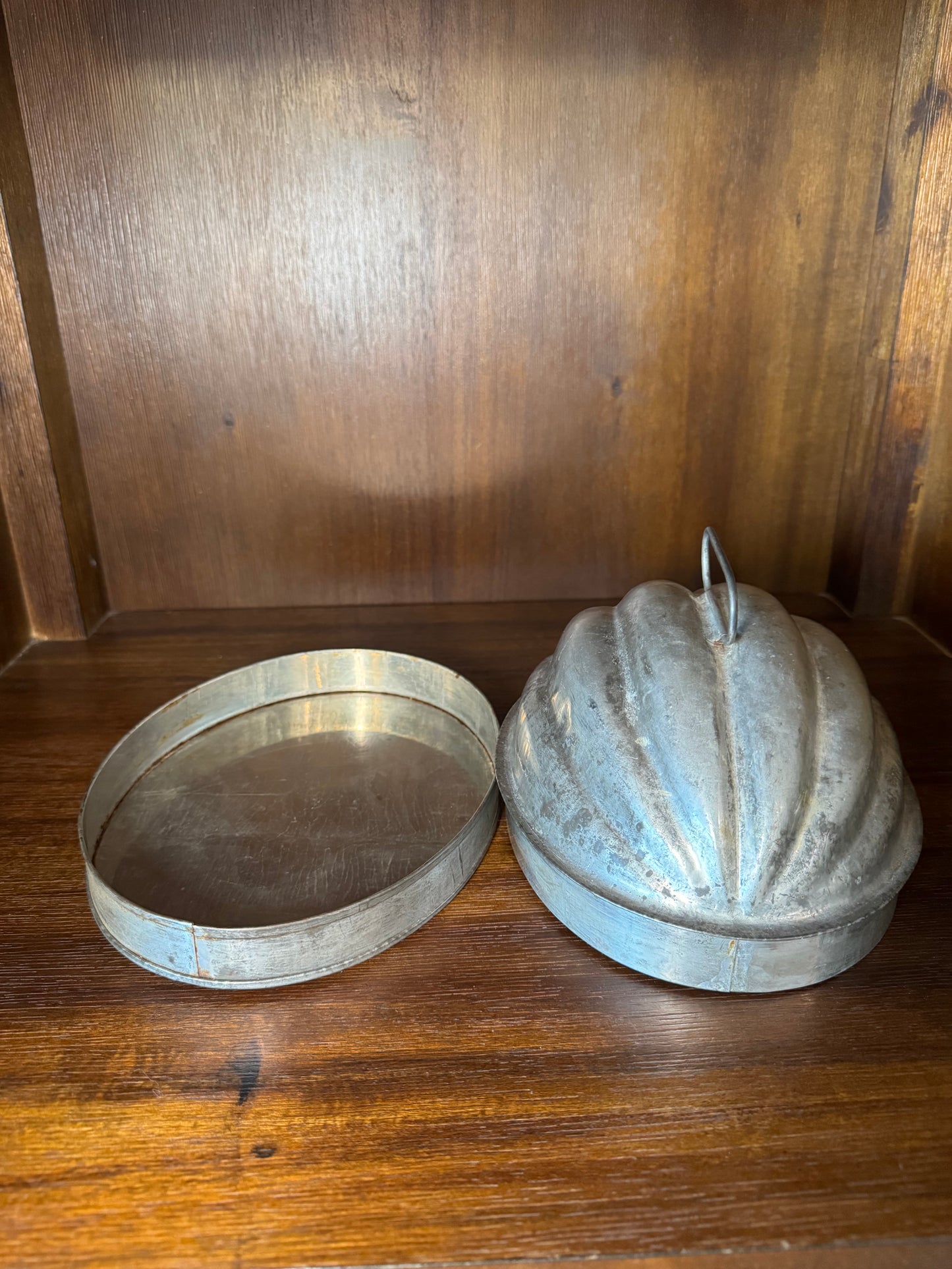 Tin Mold