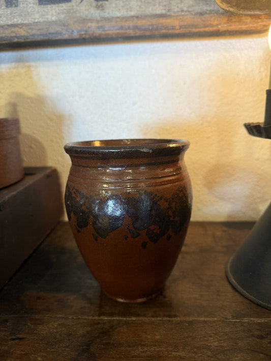 Early Sponged Redware Pot