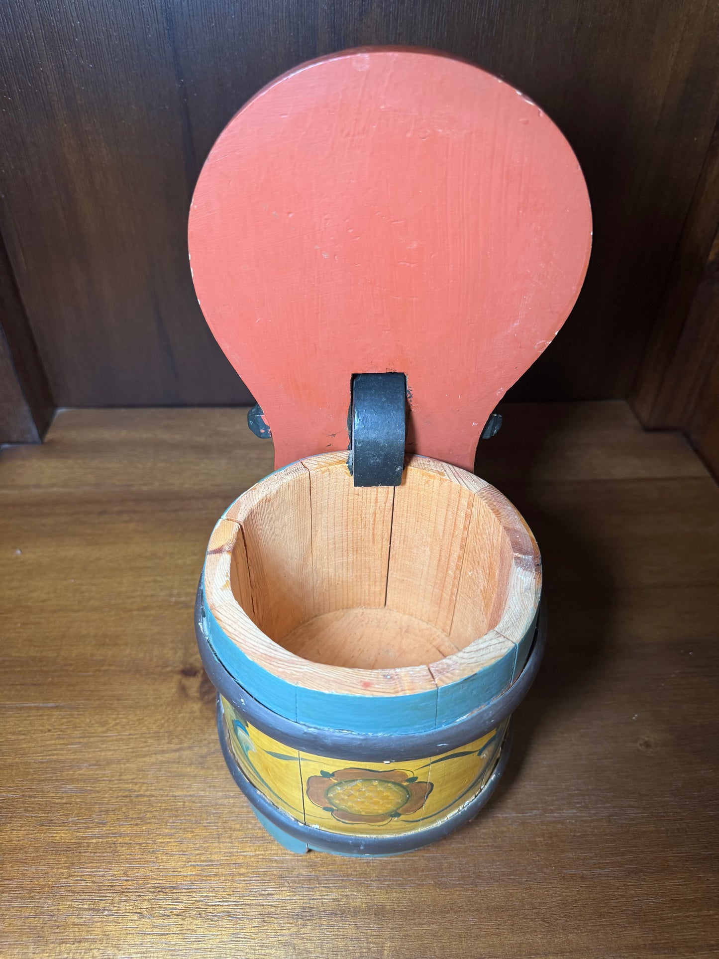 Mid-1900s Painted Wooden Lidded Box Norwegian with Rosemaling