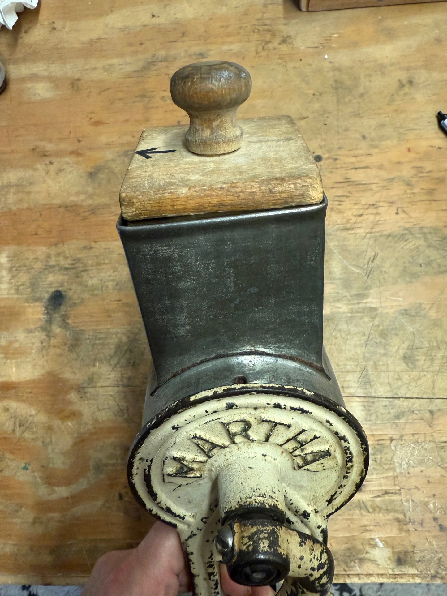 Martha Antique Cast Iron Grinder/Grater in Cream Paint