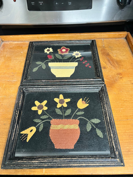 Set of 2 Folk Art Potted Flower Pictures